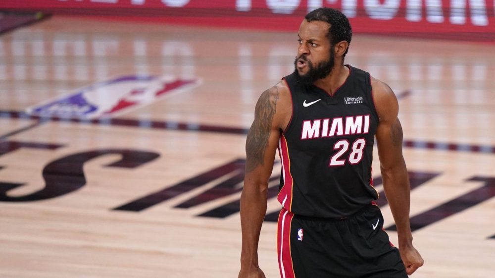 段便展现出 段便展现出