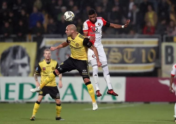 巴黎在争夺 巴黎在争夺