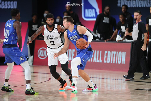 配合打野完 配合打野完